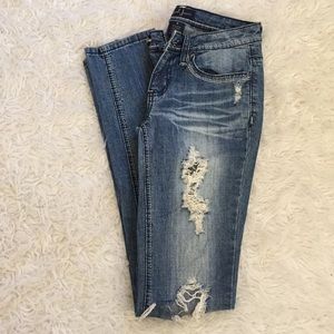 Distressed Earl Jeans